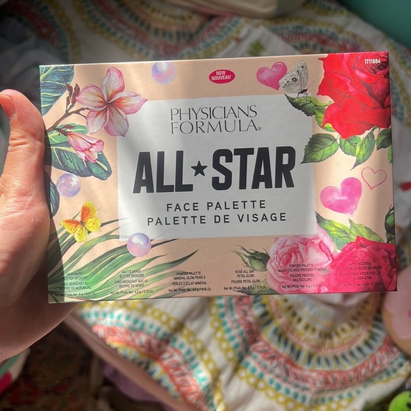 All star face pallets new never used for cheeks and face. - Picture 4 of 4